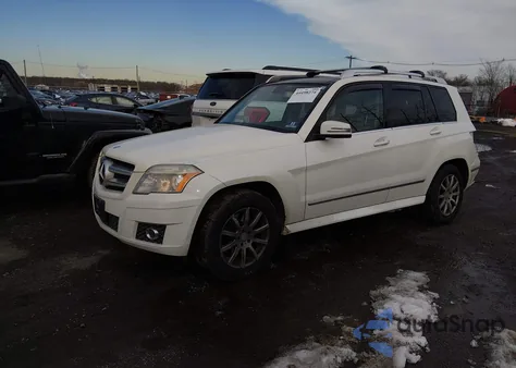 2010 Mercedes-Benz Glk 350 4Matic z USA, uszkodzony, nr VIN WDCGG8HB9AF362741